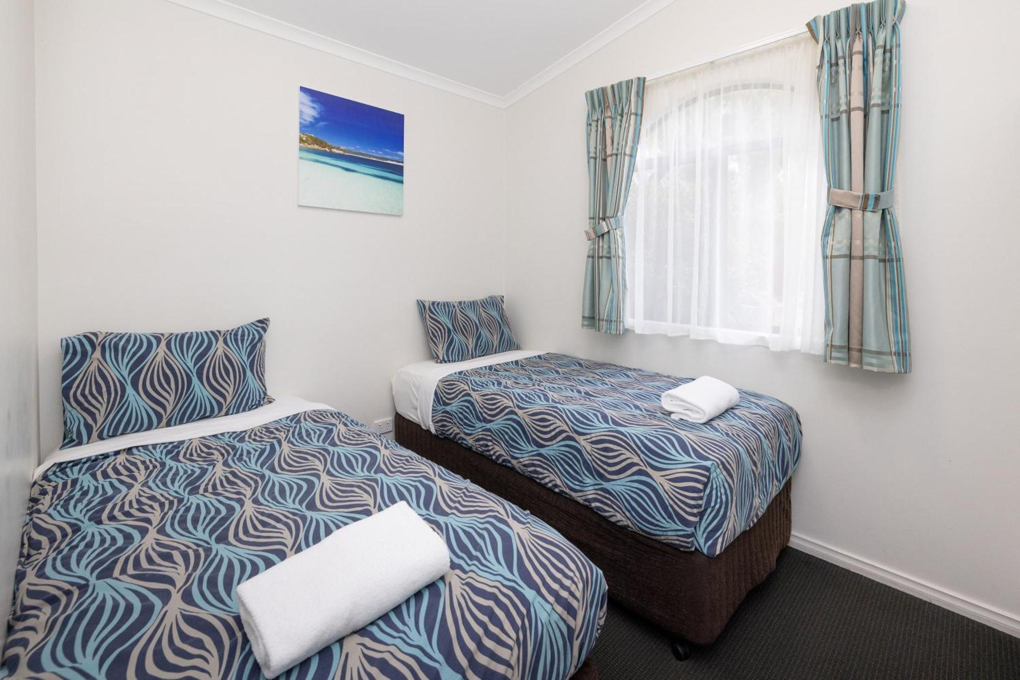 Big4 Emu Beach Holiday Park Albany Room photo